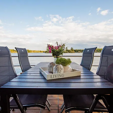 Floating House Holiday home *