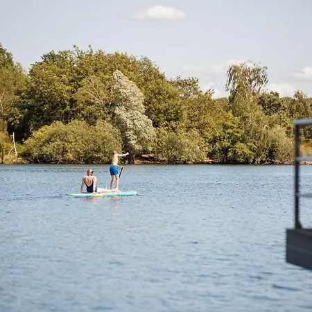 Floating House Well