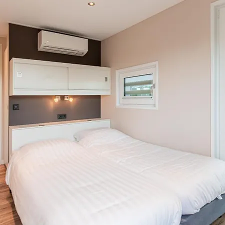 Floating House Holiday home
