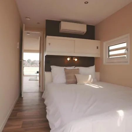 Floating House Holiday home