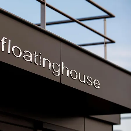 Floating House Holiday home